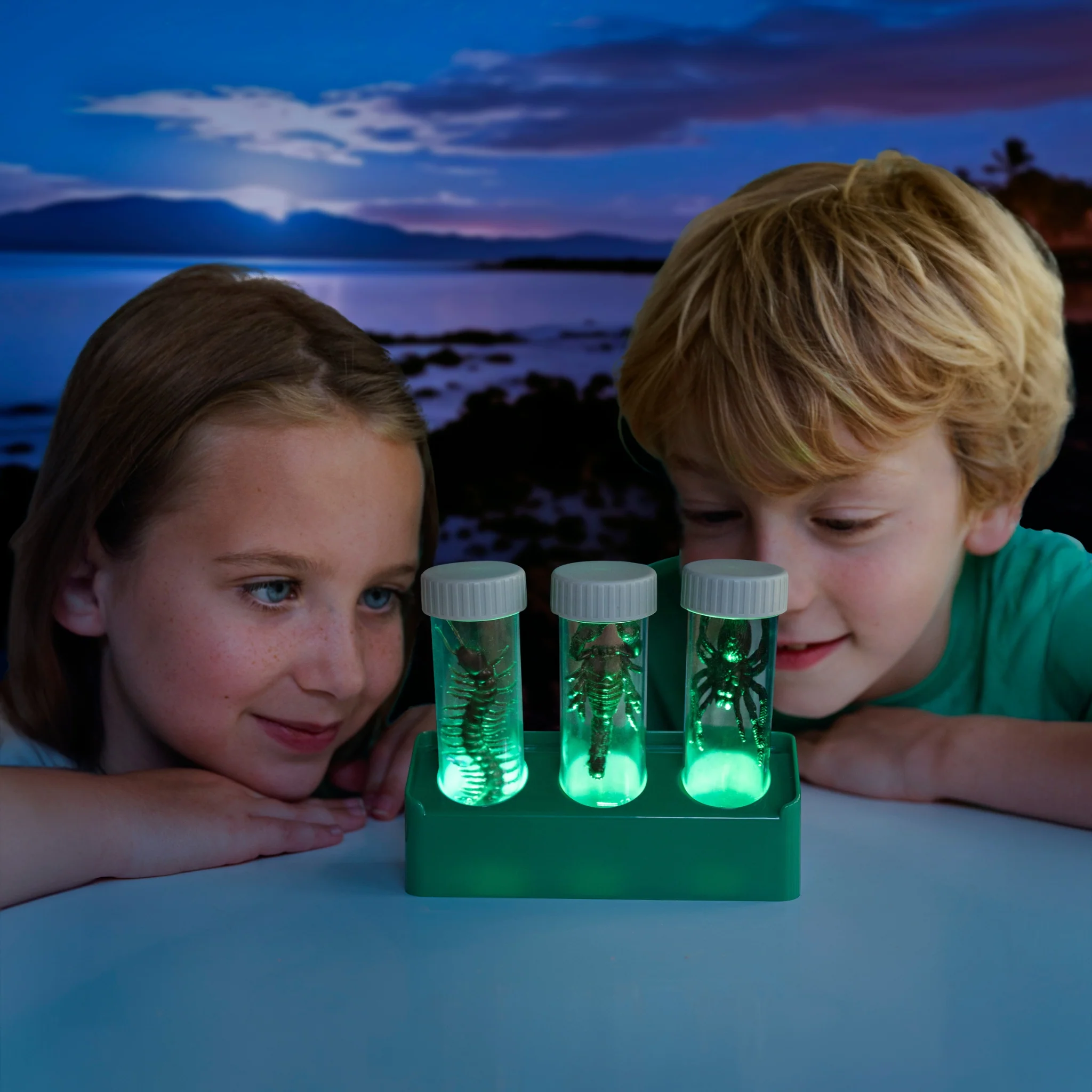 Creepy Crawly Digging Lab Kit - Image 8