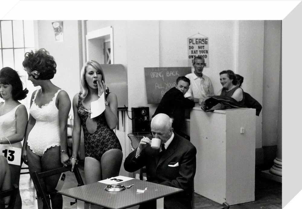 Beauty contestants, Southport, Merseyside, 1967. - Image 31