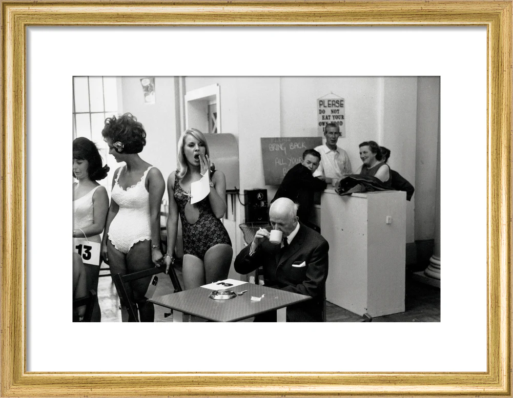 Beauty contestants, Southport, Merseyside, 1967. - Image 43