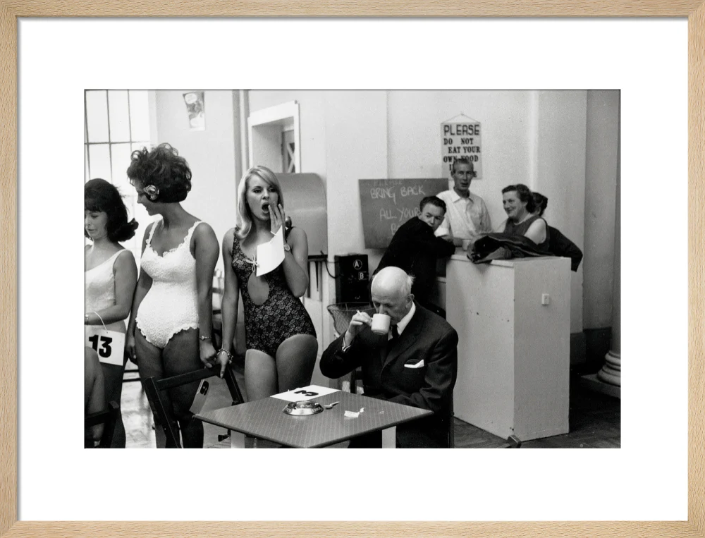 Beauty contestants, Southport, Merseyside, 1967. - Image 49