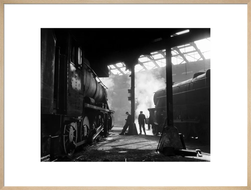 Grimy 8F and Class 5 steam locomotives. - Image 26