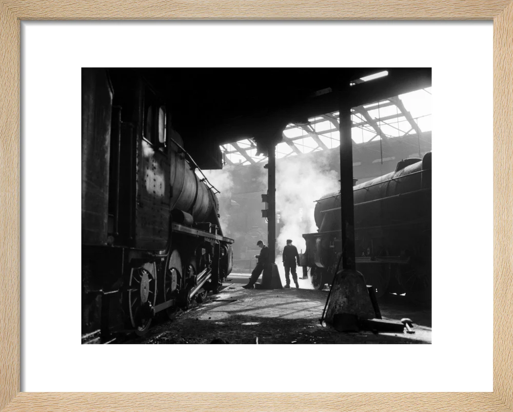 Grimy 8F and Class 5 steam locomotives. - Image 39