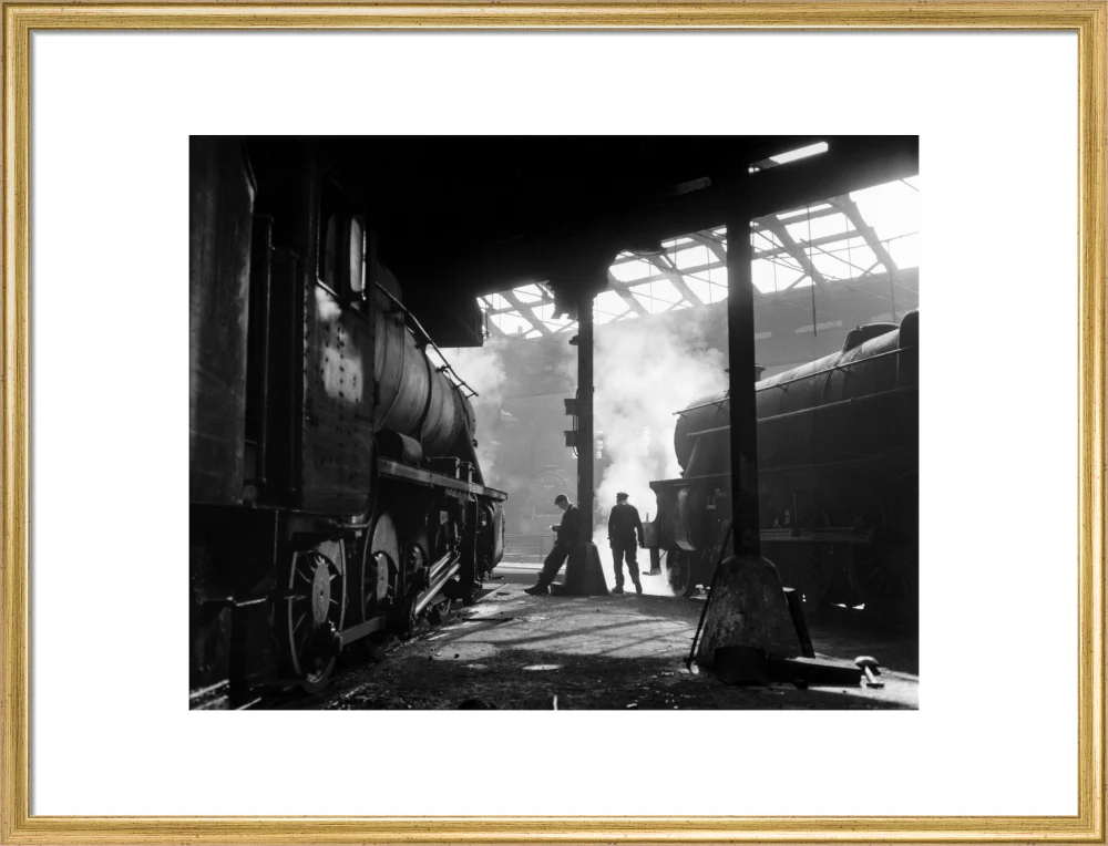 Grimy 8F and Class 5 steam locomotives. - Image 53