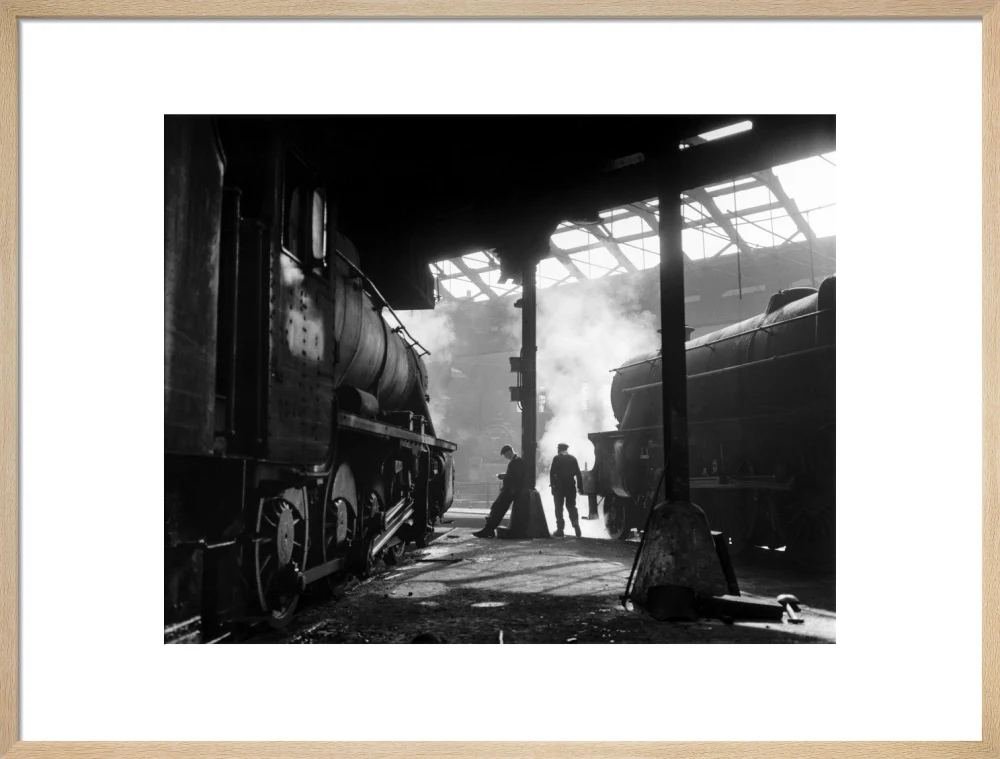 Grimy 8F and Class 5 steam locomotives. - Image 54