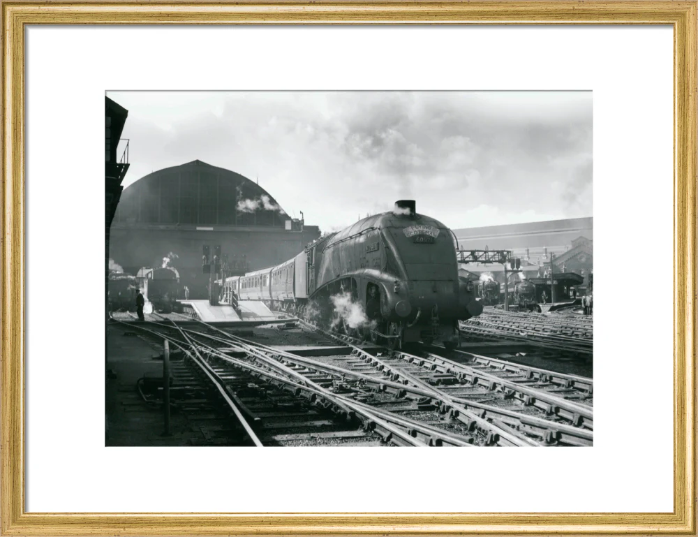 'Flying Scotsman', London, c 1950s. - Image 15