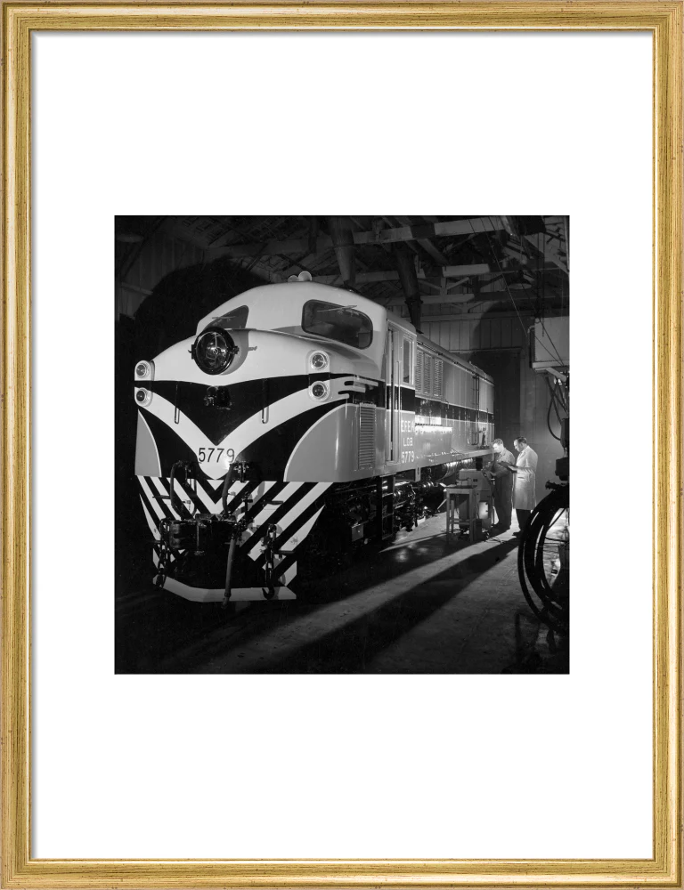 Finished diesel loco for export in main assembly hall, Darlington, 1959. - Image 15