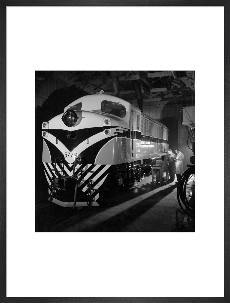 Finished diesel loco for export in main assembly hall, Darlington, 1959. - Image 18