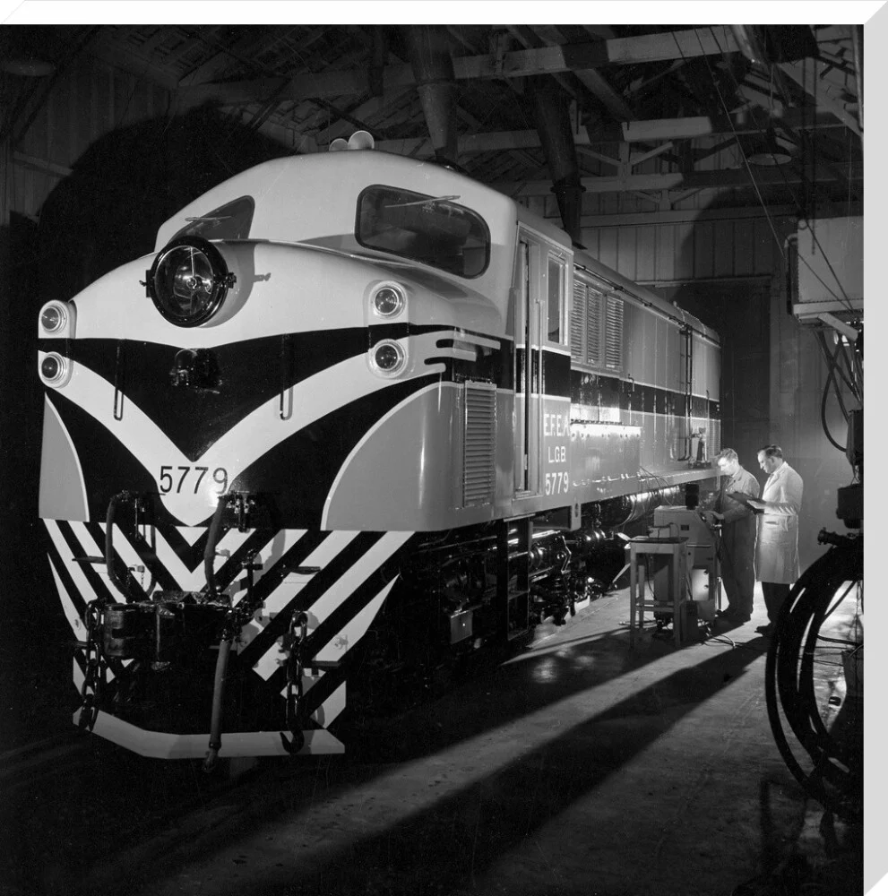 Finished diesel loco for export in main assembly hall, Darlington, 1959. - Image 34