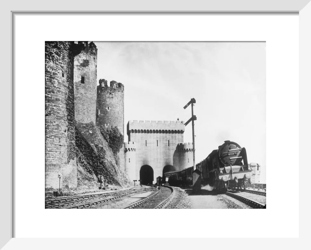 Irish Mail passing Conwy Castle, 1936. - Image 37
