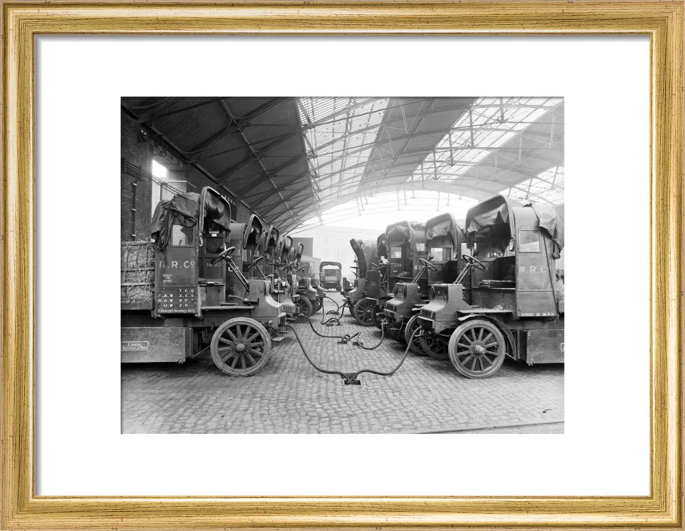 Lorries being refuelled at St Pancras goods depot, London, 11 July 1917. - Image 10