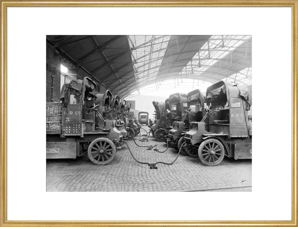 Lorries being refuelled at St Pancras goods depot, London, 11 July 1917. - Image 25