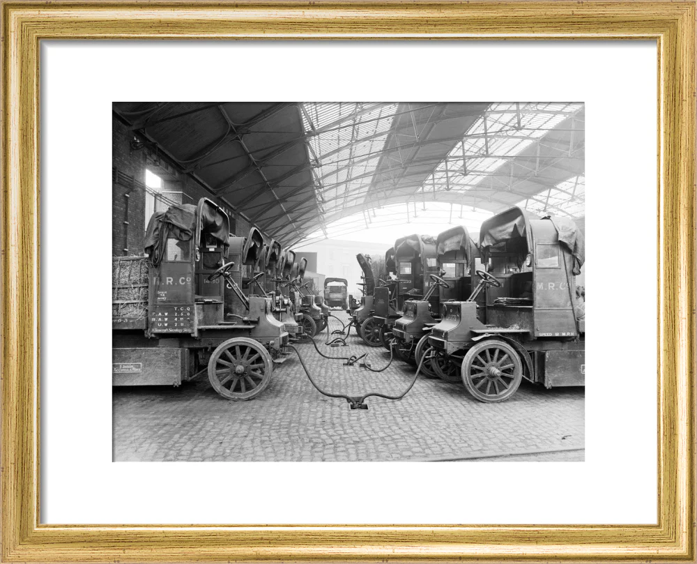 Lorries being refuelled at St Pancras goods depot, London, 11 July 1917. - Image 38