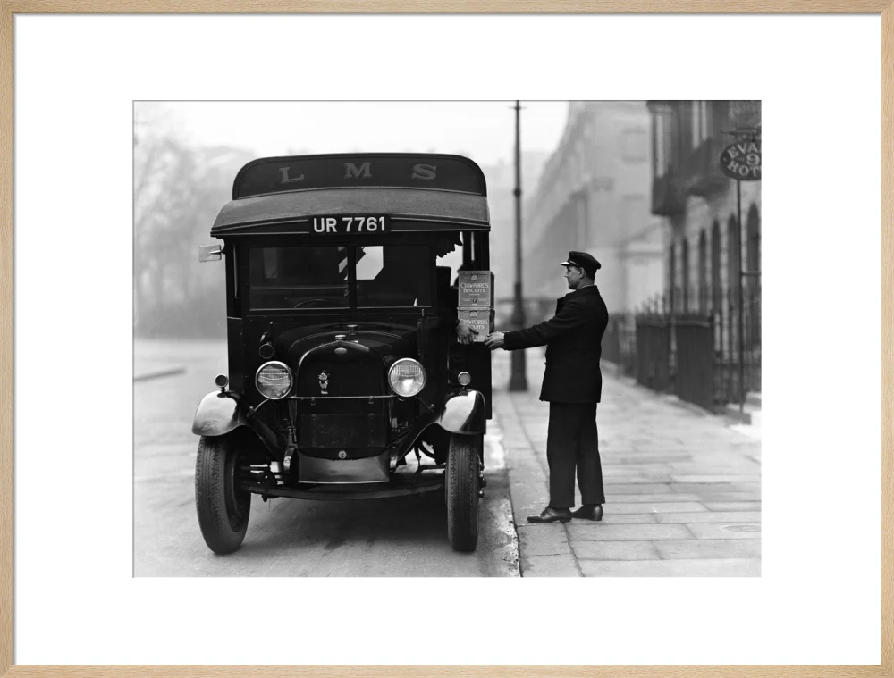 Delivery van, 1931. - Image 26