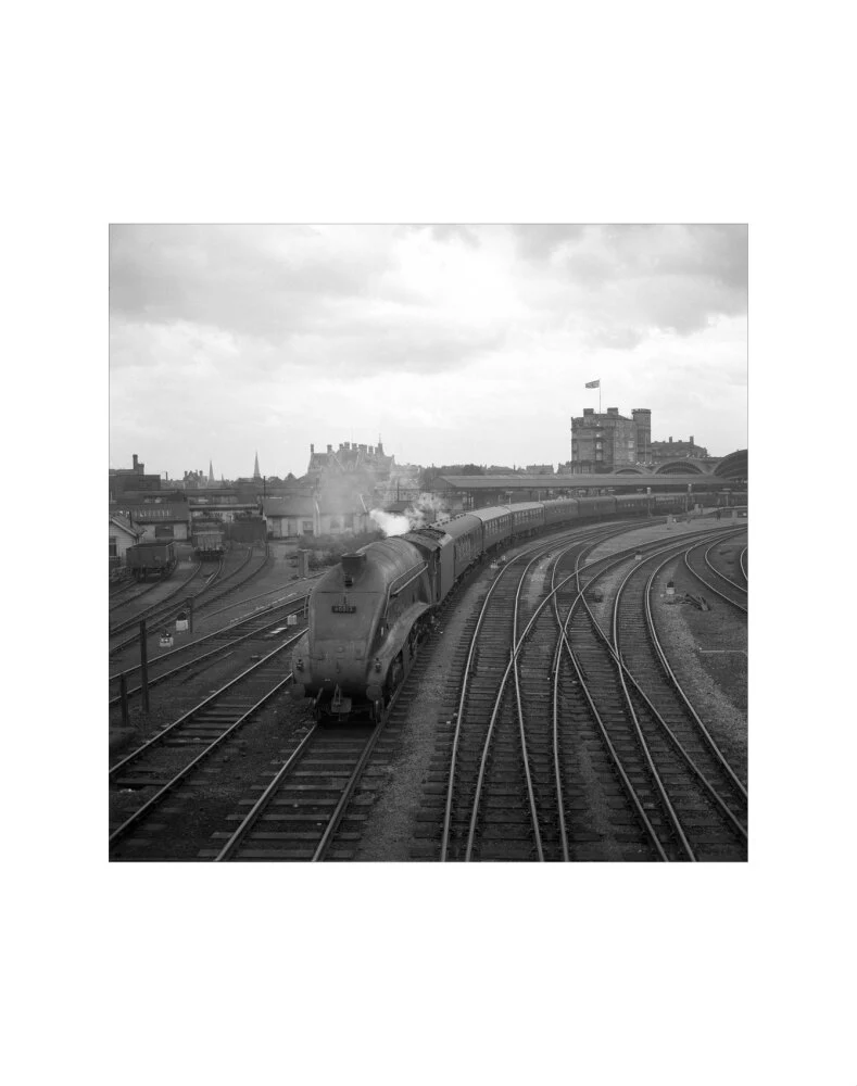 Passenger train at York Station, 1961. - Image 35