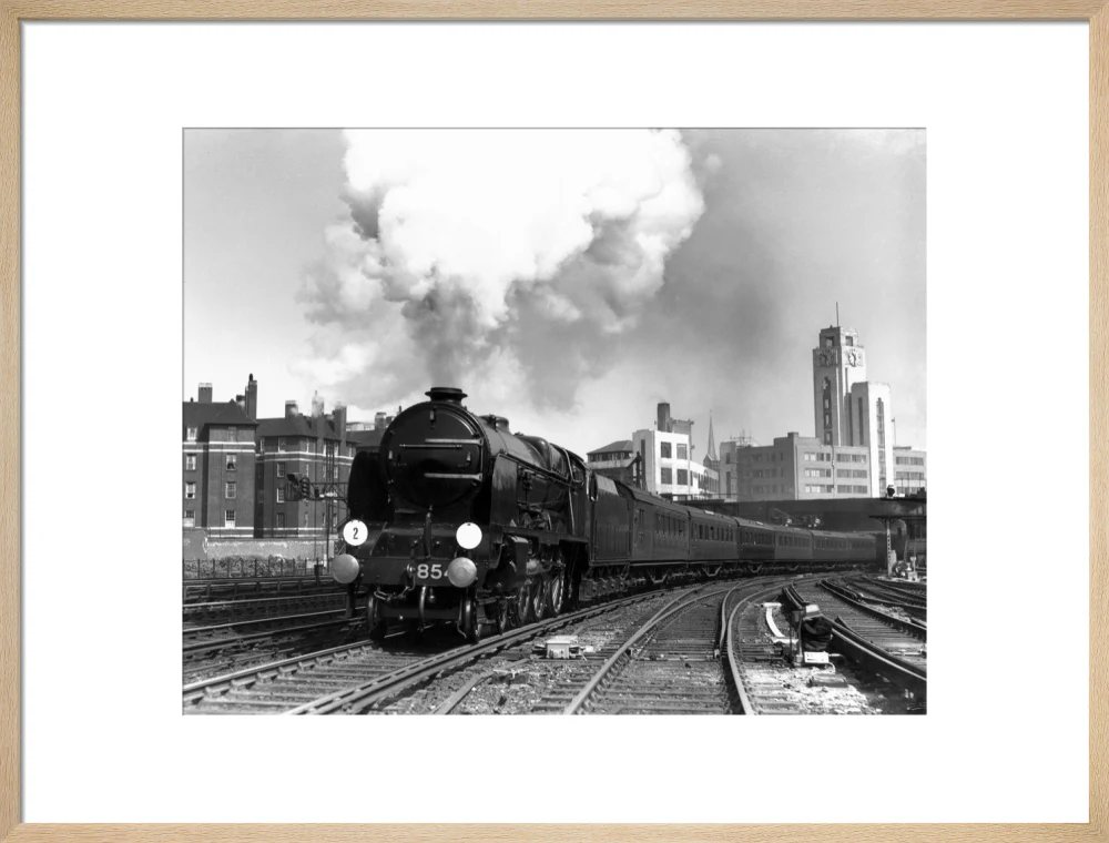 'Howard of Effingham' leaving London Victoria station, c 1939. - Image 21
