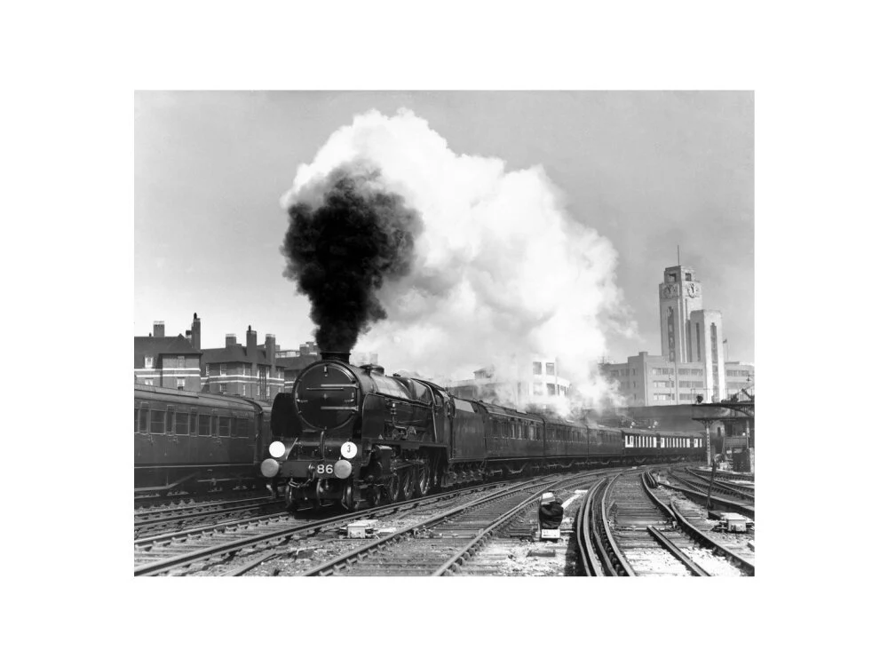 The 'Lord Anson' steam locomotive leaving London Victoria, 1939. - Image 17