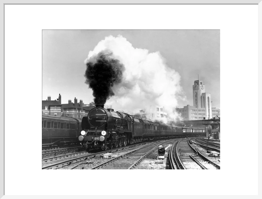 The 'Lord Anson' steam locomotive leaving London Victoria, 1939. - Image 57