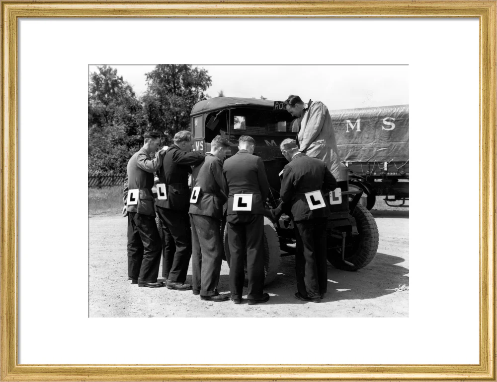 LMS mechanics, c 1930s. - Image 15