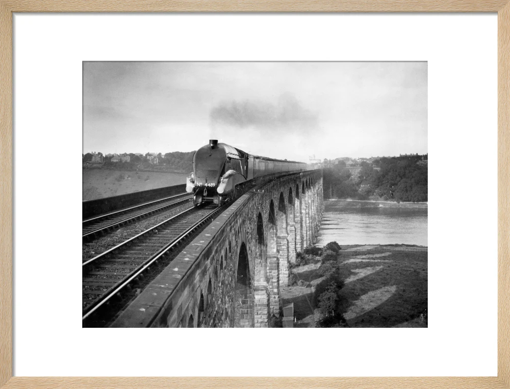 Coronation A4 Class steam locomotive crosses the Royal Border Bridge at Berwick-upon-Tweed, 1937. - Image 16