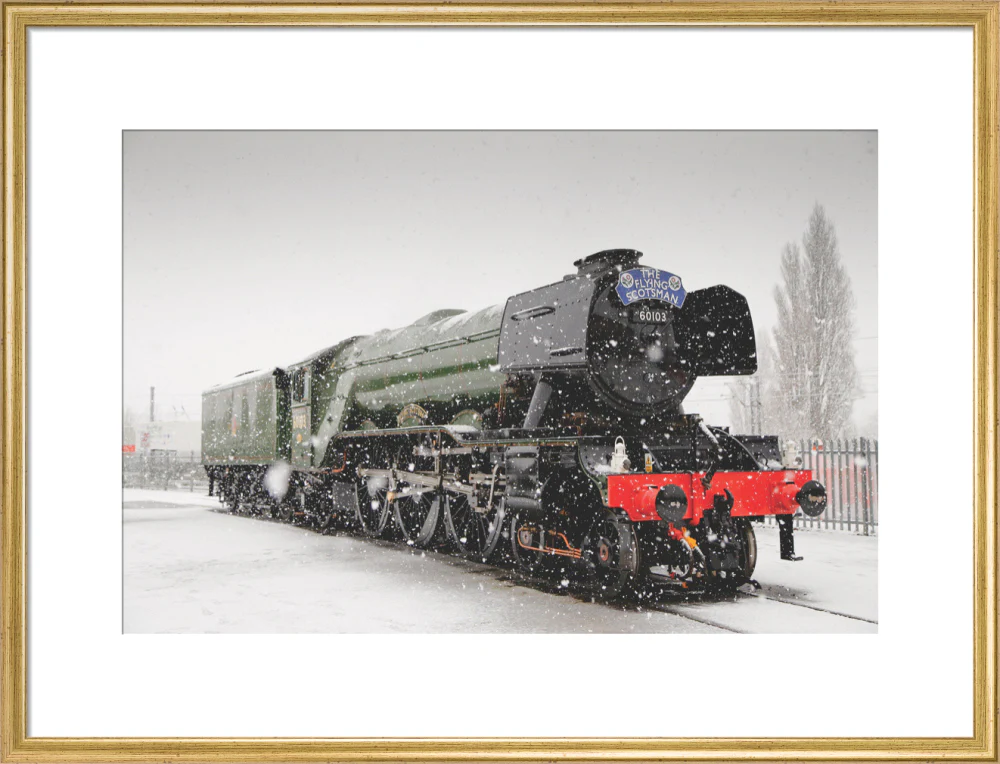 Flying Scotsman locomotive in the snow, 2016. - Image 20