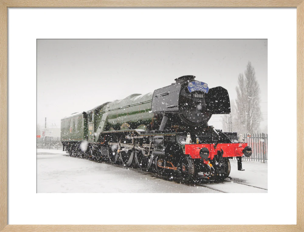Flying Scotsman locomotive in the snow, 2016. - Image 49