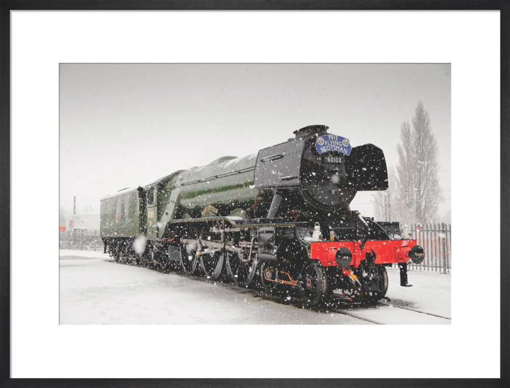 Flying Scotsman locomotive in the snow, 2016. - Image 51