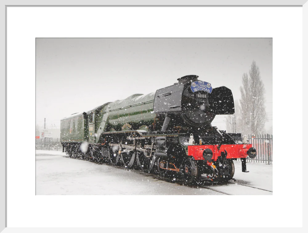 Flying Scotsman locomotive in the snow, 2016. - Image 52