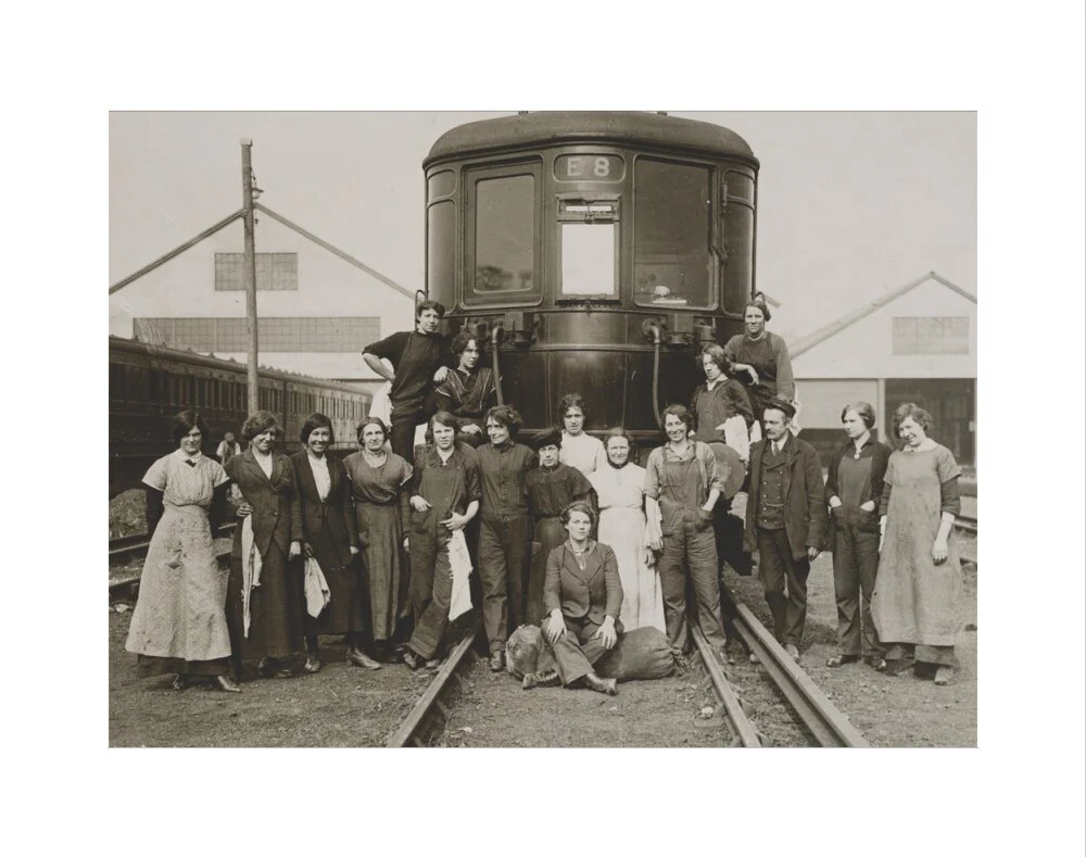 Carriage cleaners, about 1916. - Image 2