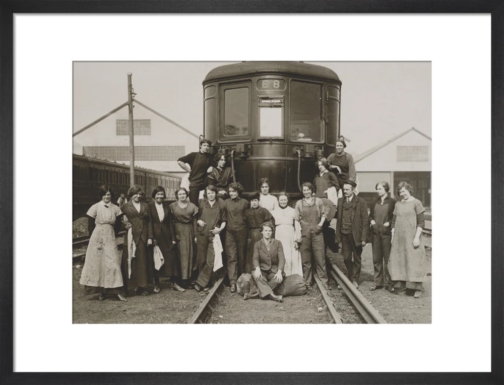 Carriage cleaners, about 1916. - Image 46