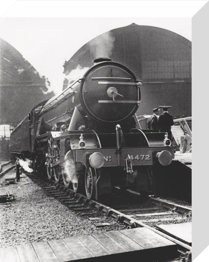 'Flying Scotsman', No 4472, 24 July 1933. - Image 64