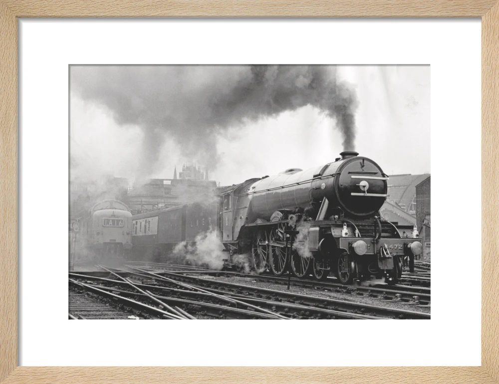 Flying Scotsman leaves Kings Cross, May 1968 - Image 44