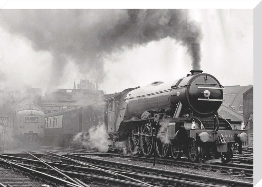 Flying Scotsman leaves Kings Cross, May 1968 - Image 66
