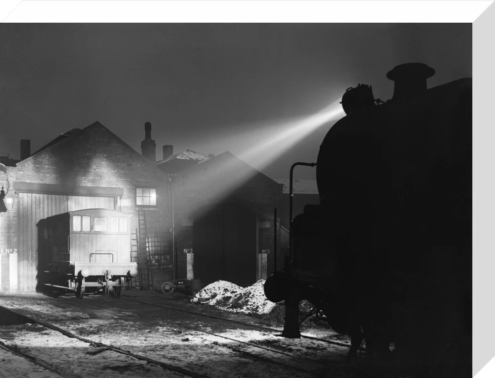 Locomotive number 2290, 1920 - Image 65