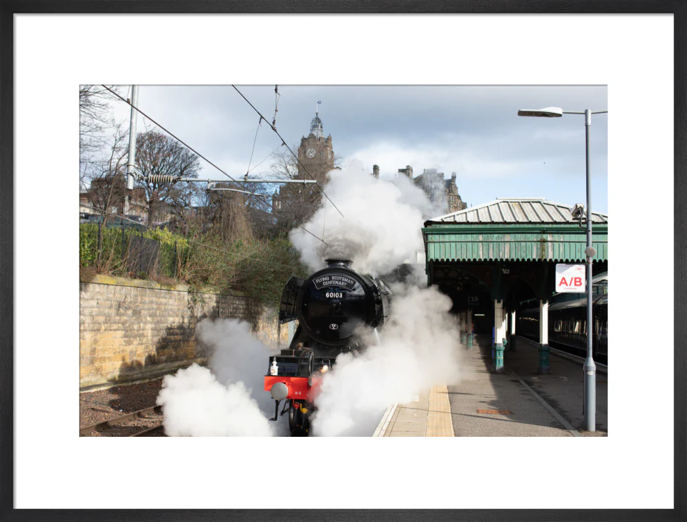 Flying Scotsman leaving Waverley Station, Edinburgh. - Image 18