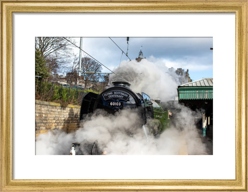 Flying Scotsman leaving Waverley Station, Edinburgh. - Image 10