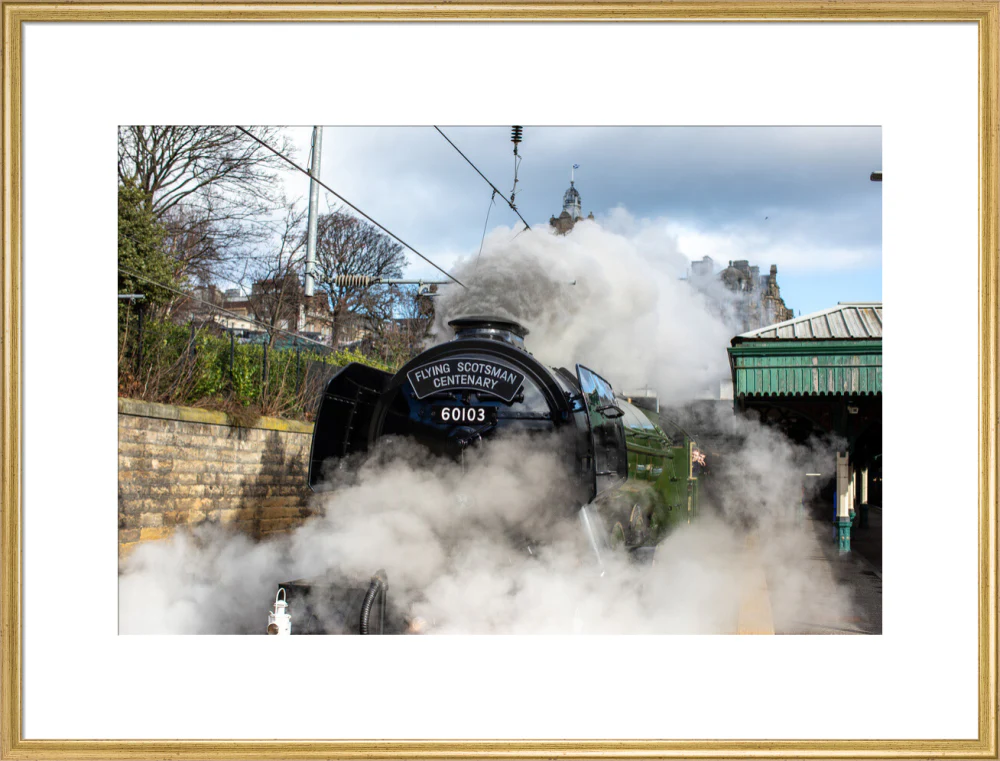 Flying Scotsman leaving Waverley Station, Edinburgh. - Image 25