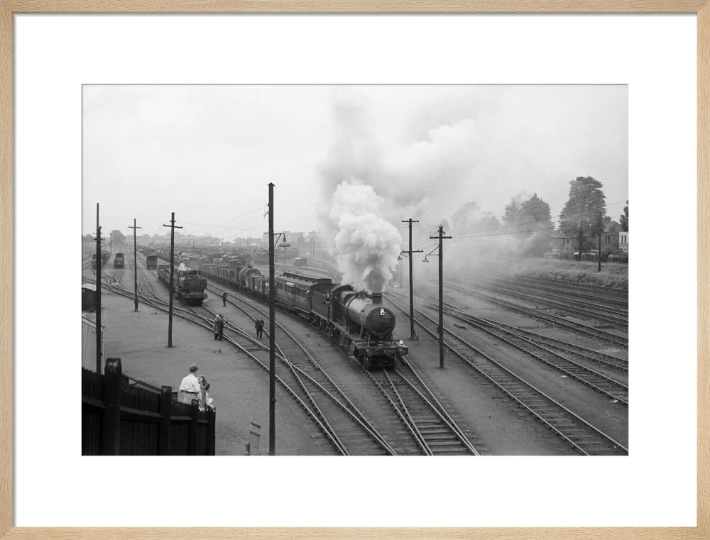 GWR 2-8-0 No 3803 leaving Acton Yard with Dynamometer Car - Image 21