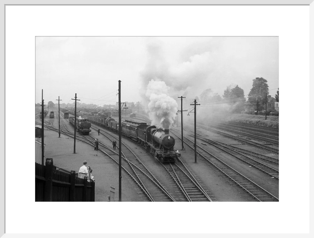 GWR 2-8-0 No 3803 leaving Acton Yard with Dynamometer Car - Image 24
