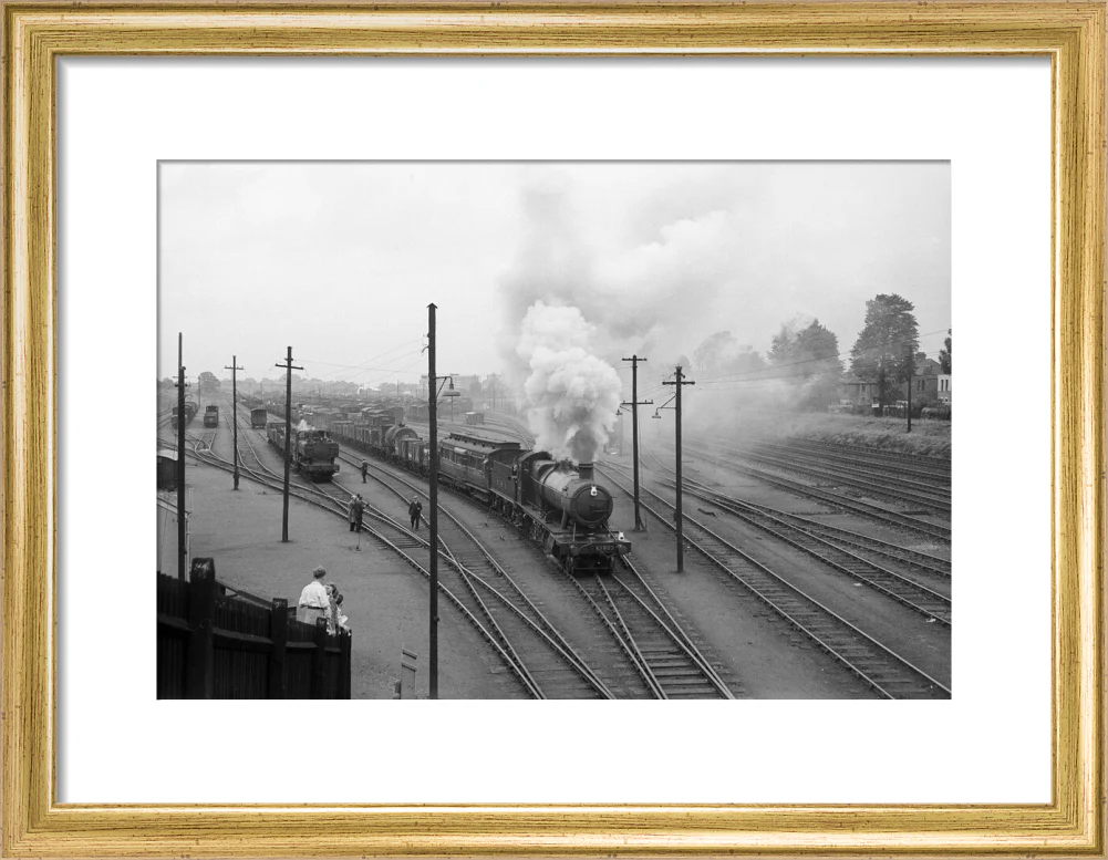 GWR 2-8-0 No 3803 leaving Acton Yard with Dynamometer Car - Image 43