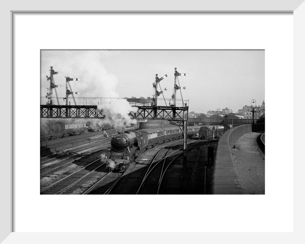The Master Cutler train leaving Marylebone station, 1949 - Image 37