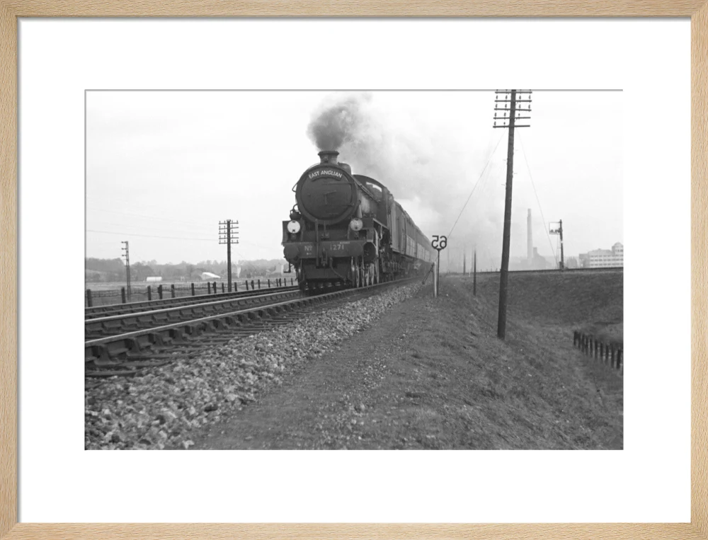 B1 No.1271 on the East Anglian express c.1940's - Image 16