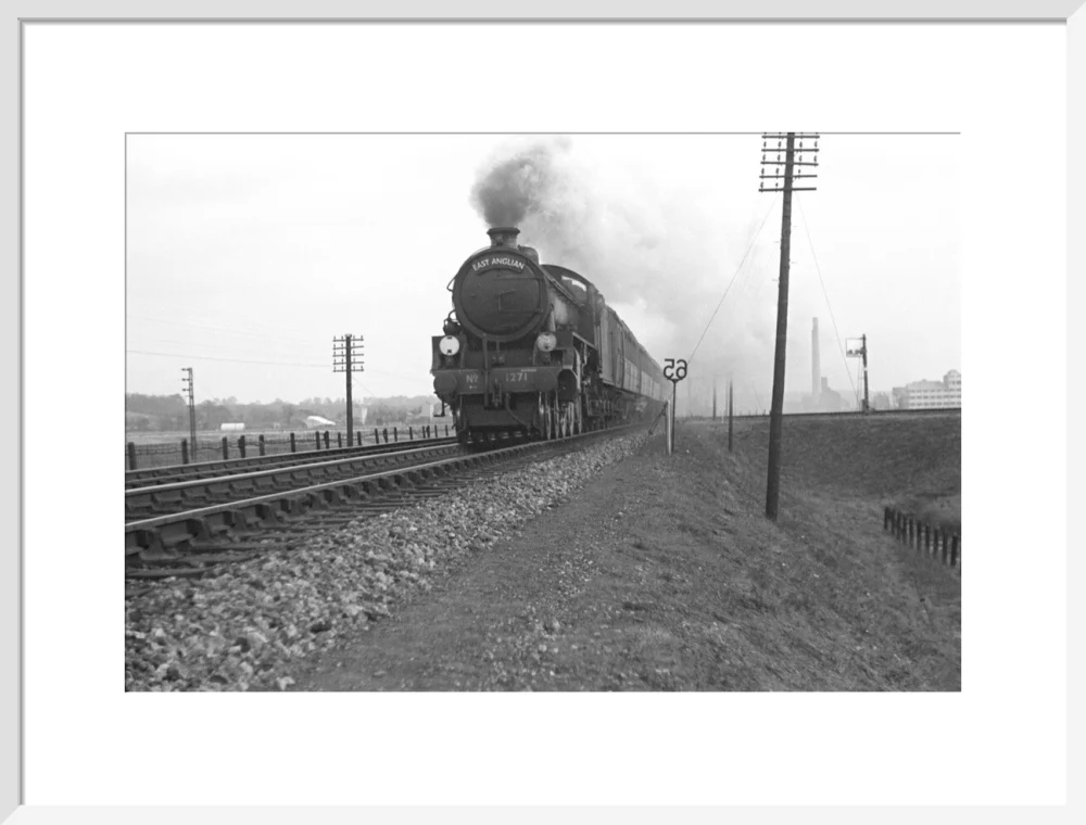 B1 No.1271 on the East Anglian express c.1940's - Image 19