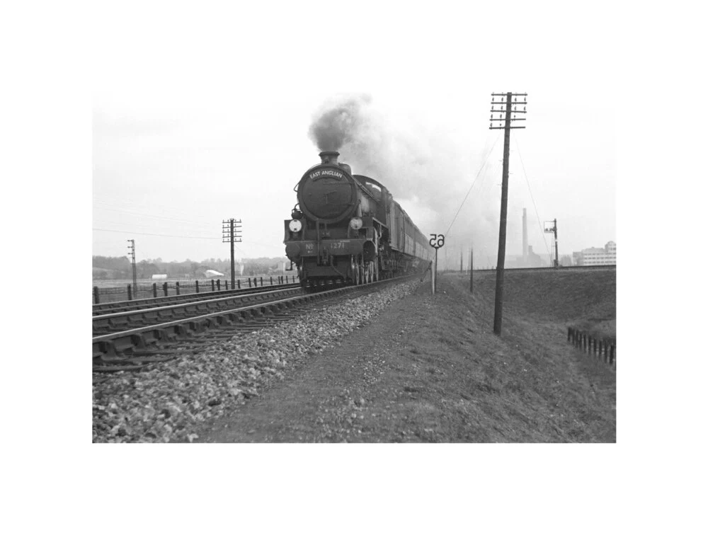 B1 No.1271 on the East Anglian express c.1940's - Image 27
