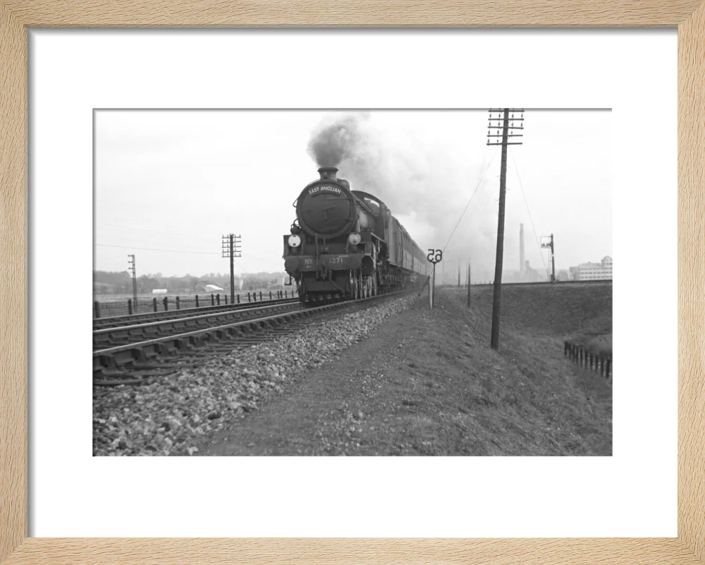 B1 No.1271 on the East Anglian express c.1940's - Image 39