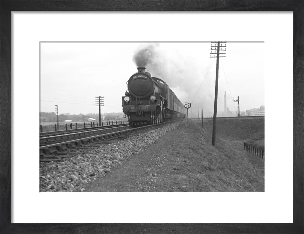 B1 No.1271 on the East Anglian express c.1940's - Image 41