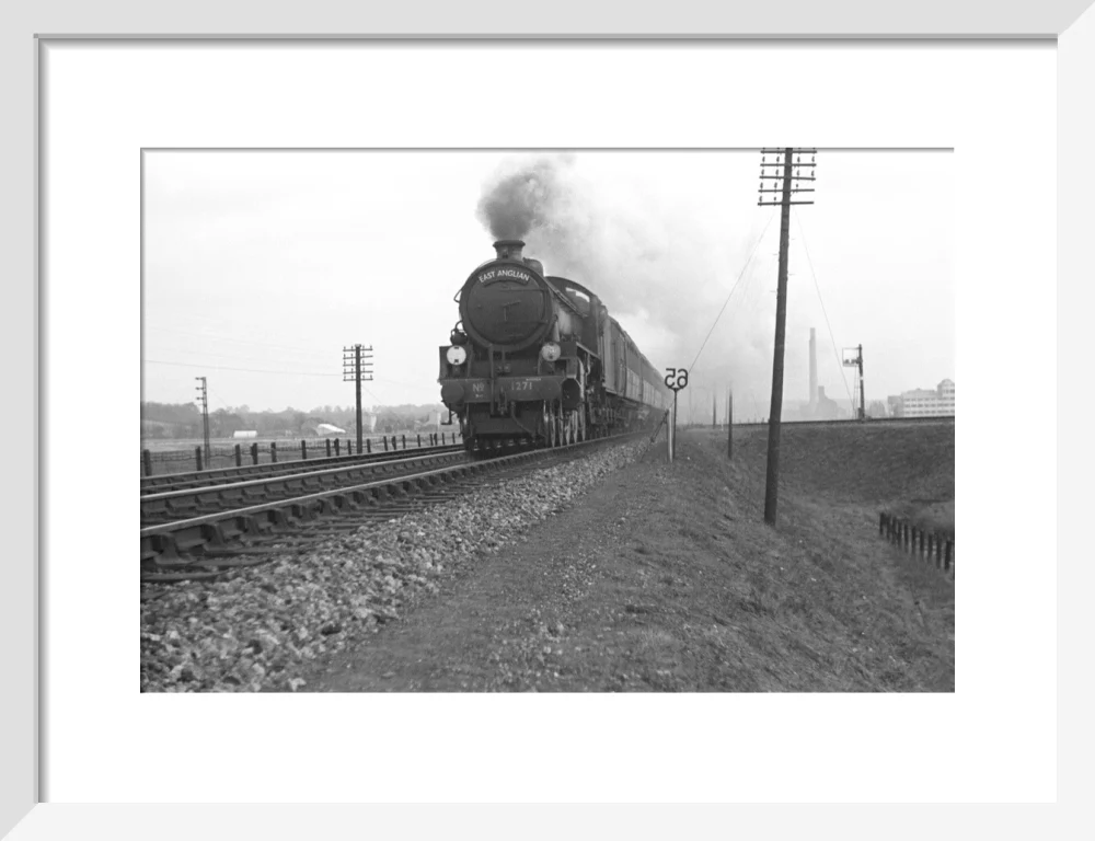 B1 No.1271 on the East Anglian express c.1940's - Image 42