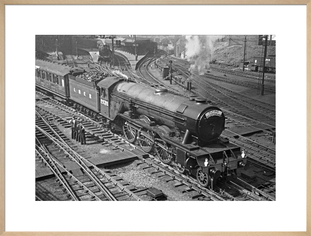 LNER A3 No.2578 Bayardo leaving Kings Cross c.1930 - Image 26
