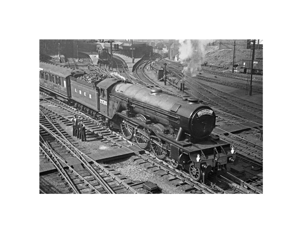 LNER A3 No.2578 Bayardo leaving Kings Cross c.1930 - Image 27