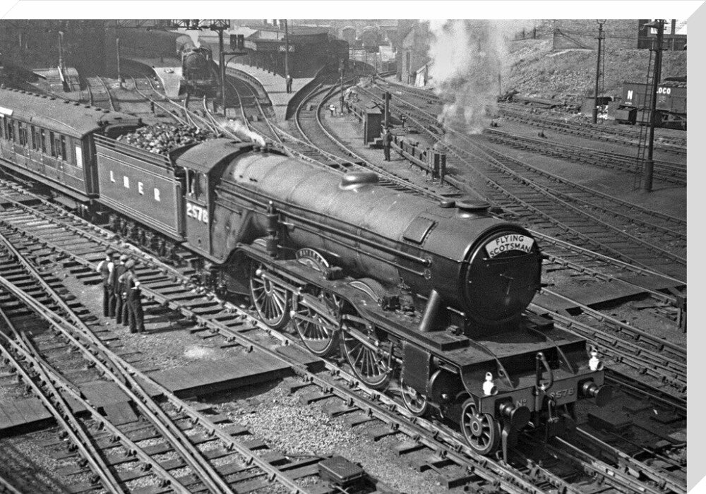 LNER A3 No.2578 Bayardo leaving Kings Cross c.1930 - Image 67