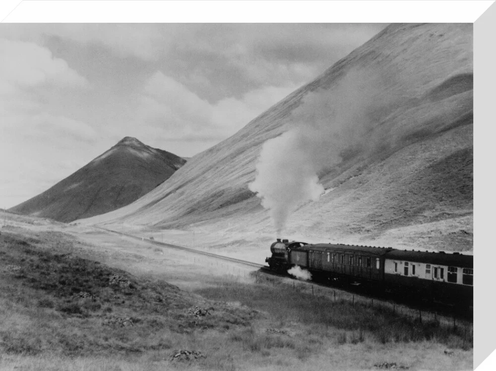 A K2 2-6-0 locomotive on the West Highland line. - Image 32